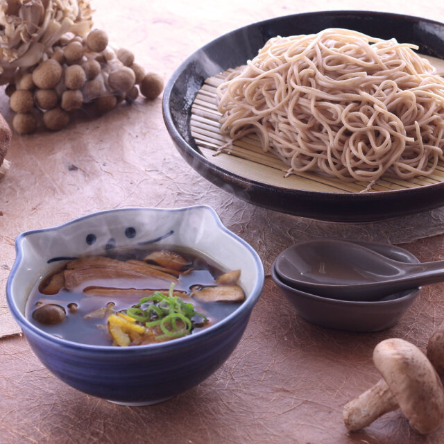 鴨つけ黒麦うどん